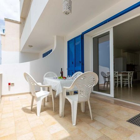 Ferienwohnung Trilo Damiani Lido Marini Exterior foto