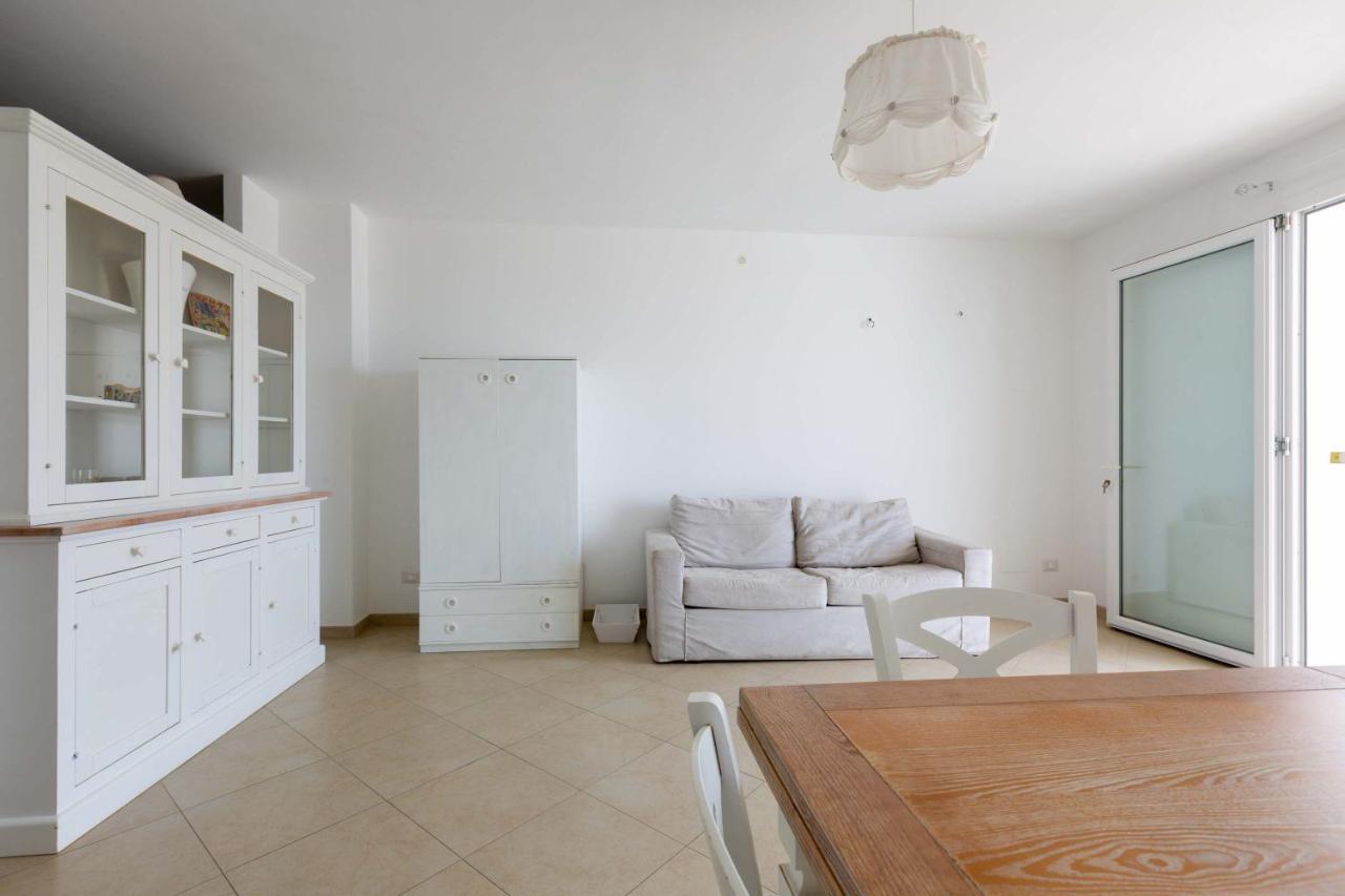 Ferienwohnung Trilo Damiani Lido Marini Exterior foto